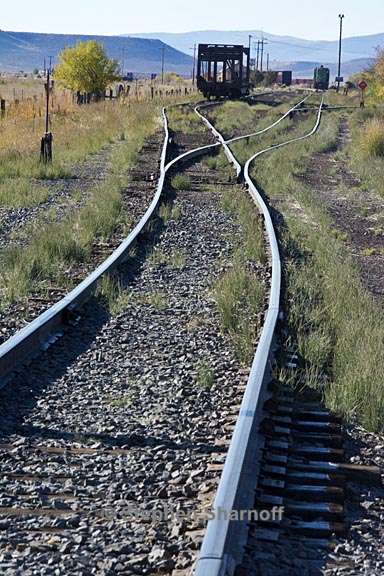 railroad tracks alturas graphic